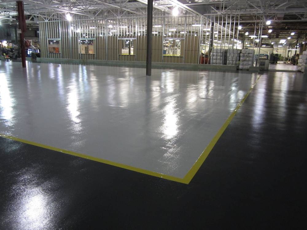Power-trowelable epoxy mortar system was used to lay new flooring  in this large manufacturing area.